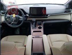 تۆیۆتا سیانا